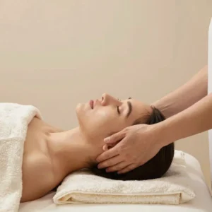 Gesicht und Hals Ritual